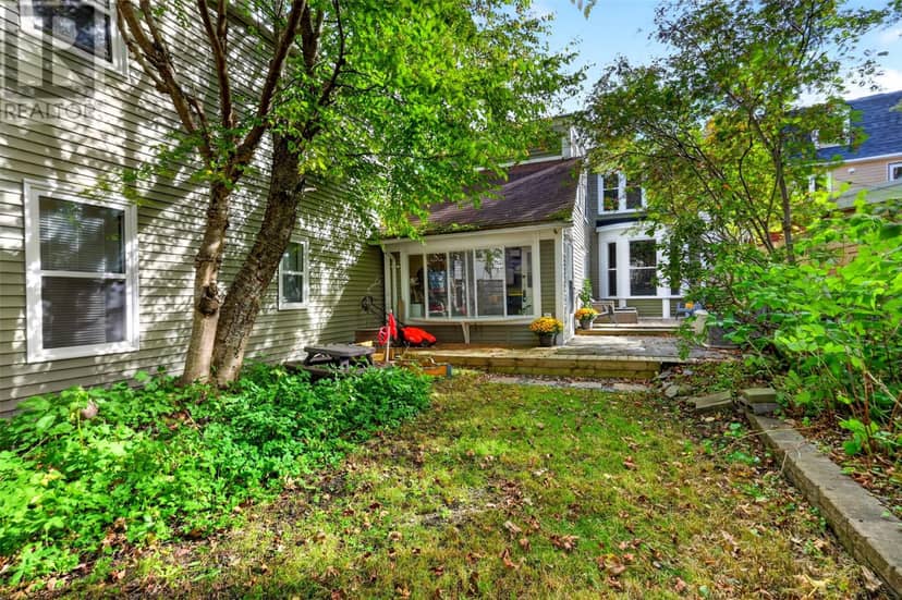 36 Mullock Street — photo 30 of 35