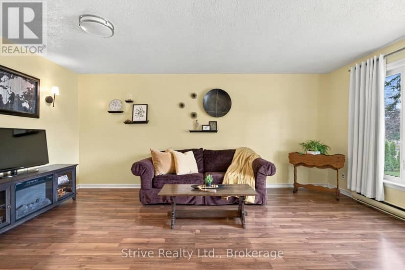 76 Waverley Road, Clarington, photo 6