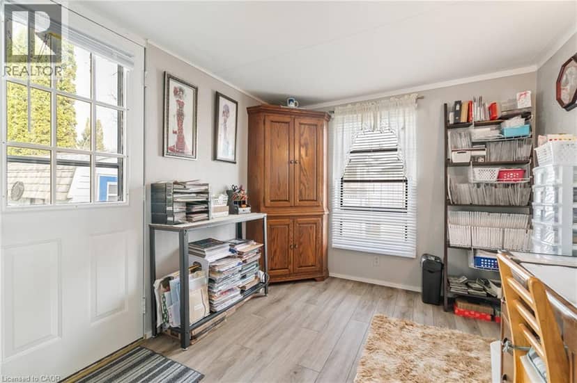 524 POPLAR Place — photo 14 of 35