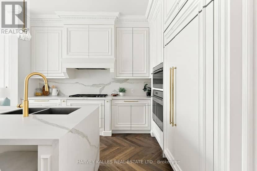 26 St Germain Avenue — photo 17 of 40