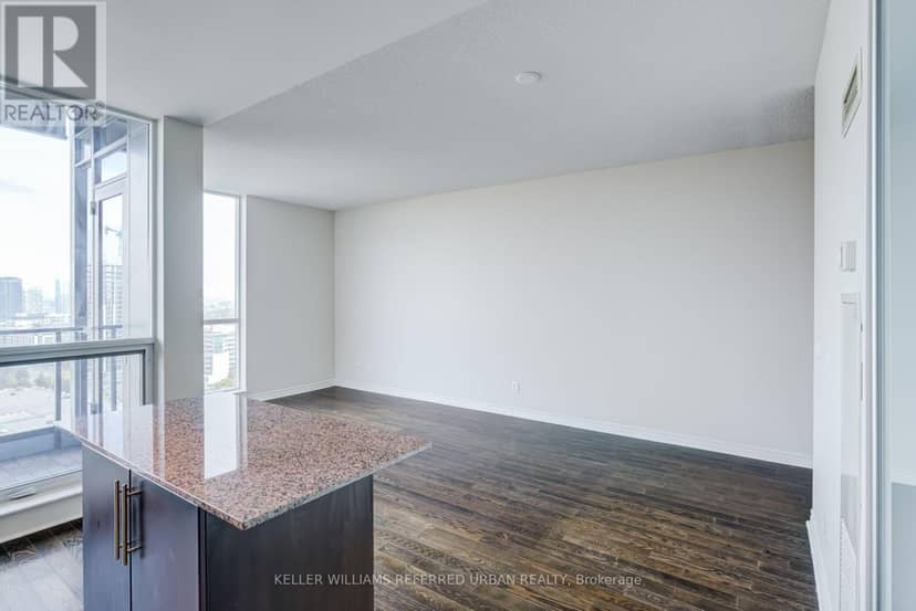 1518 - 2885 Bayview Avenue — photo 11 of 37