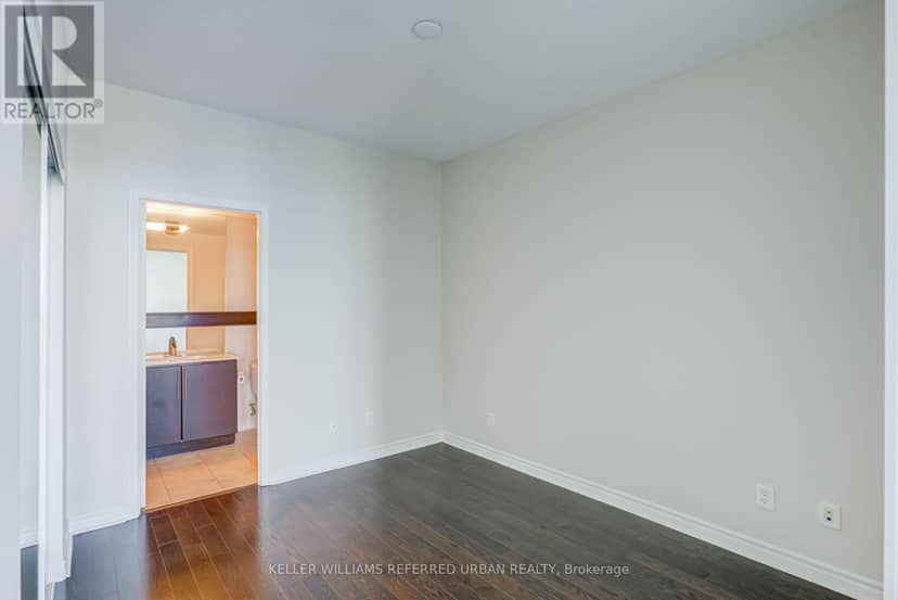 1518 - 2885 Bayview Avenue — photo 16 of 37