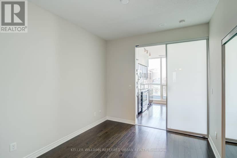 1518 - 2885 Bayview Avenue — photo 19 of 37