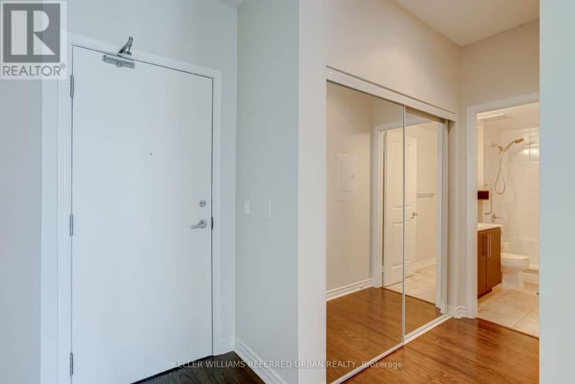 1518 - 2885 Bayview Avenue — photo 3 of 37