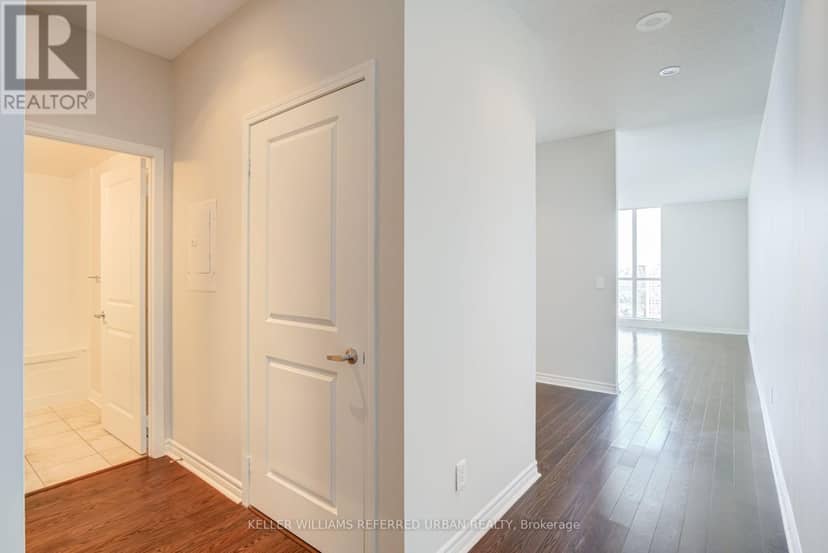 1518 - 2885 Bayview Avenue — photo 4 of 37