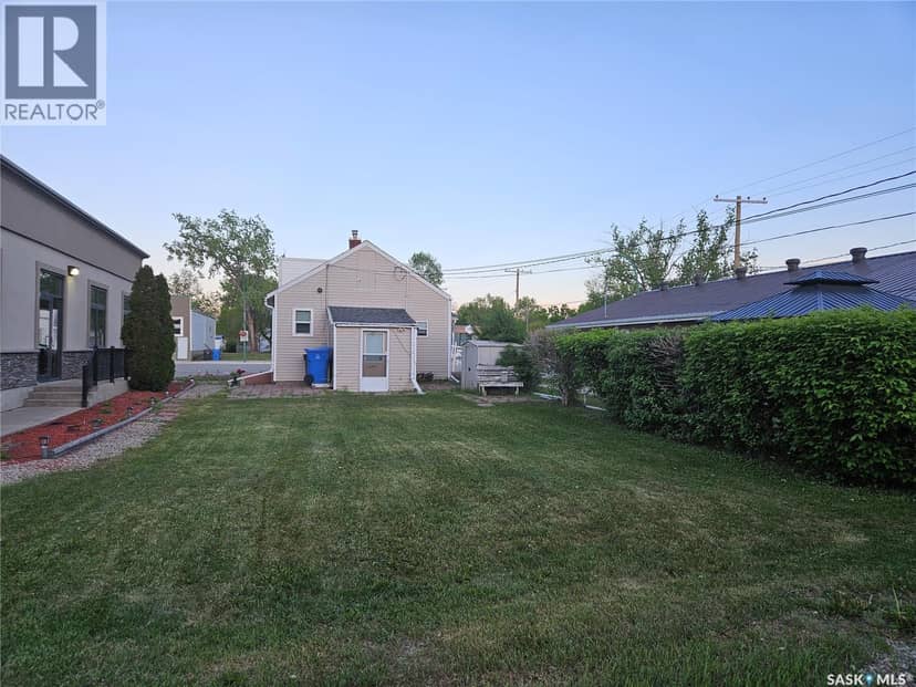 205 Main STREET — photo 7 of 11