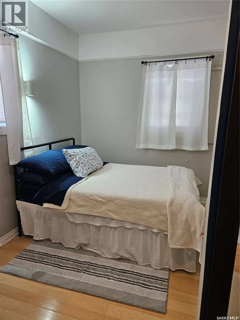 205 Main STREET — photo 6 of 11