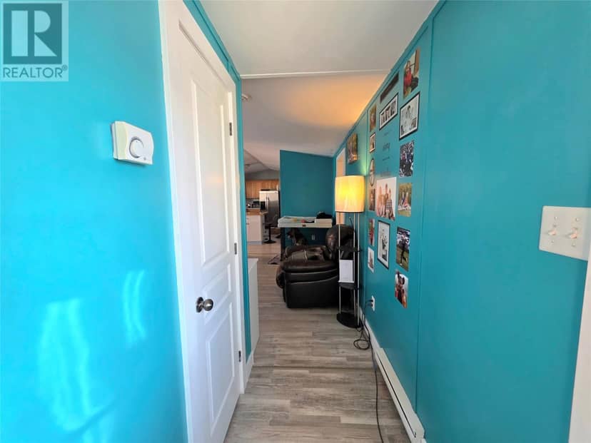 8 Cashin Avenue — photo 21 of 27