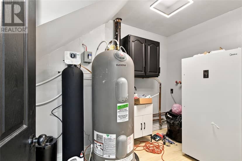 1388 Blackhead Road — photo 18 of 33