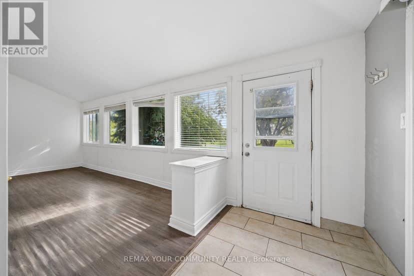 5440 Yonge Street, Innisfil, photo 5