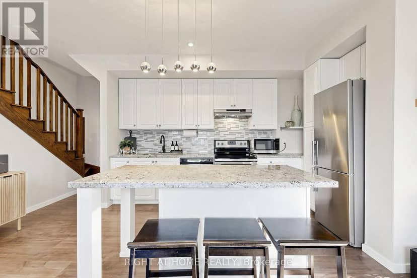 75 - 400 Alex Gardner Circle — photo 10 of 31