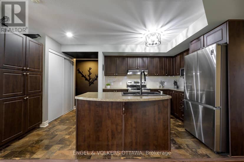 7 - 50 Barnstone Drive — photo 11 of 28