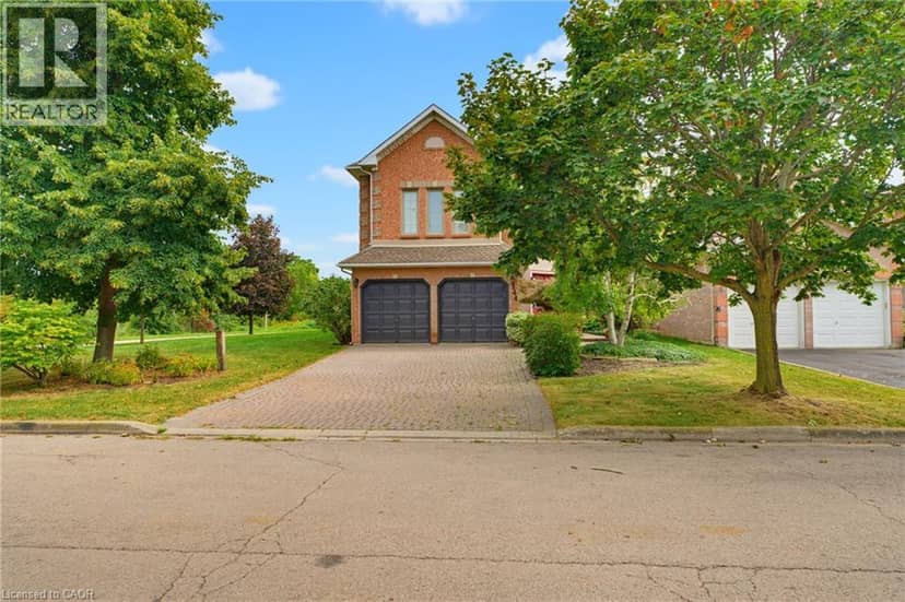 144 COVE Crescent — photo 1 of 40