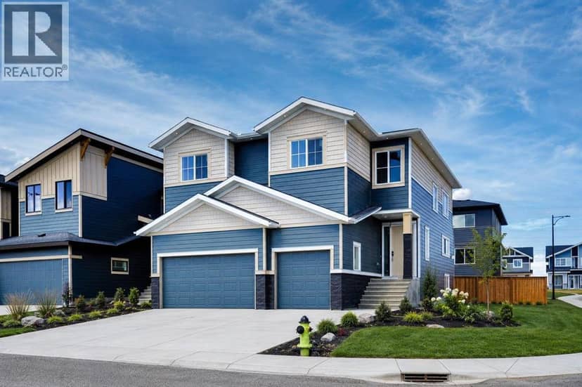 69 Waterford Place, Chestermere, photo 2