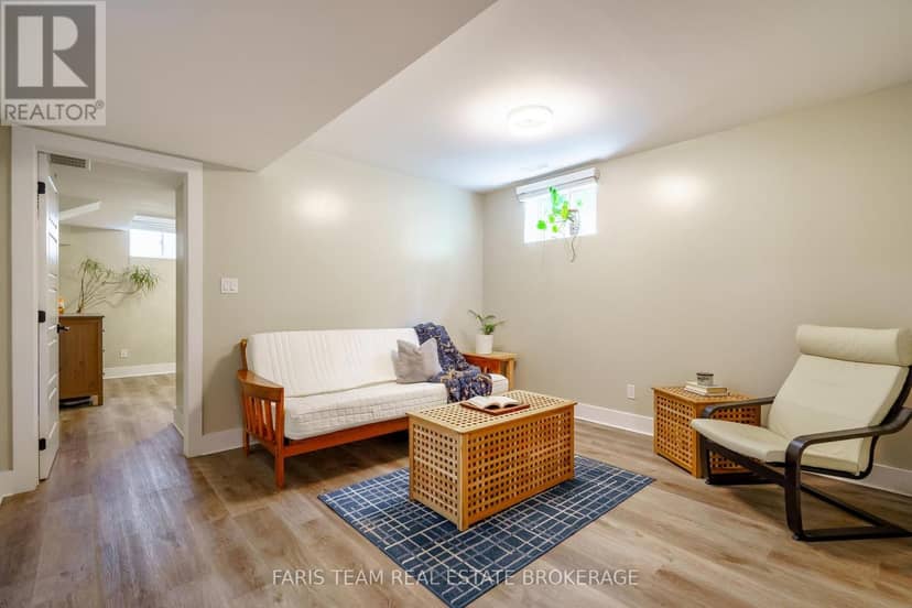 17 Hunter Avenue — photo 28 of 39