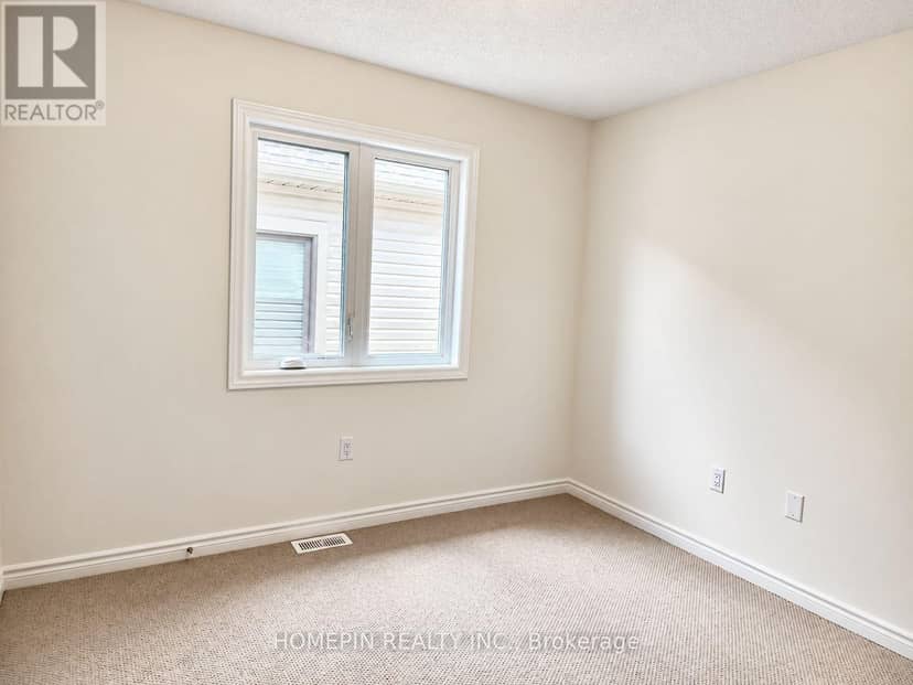 21 Phoenix Boulevard — photo 17 of 22