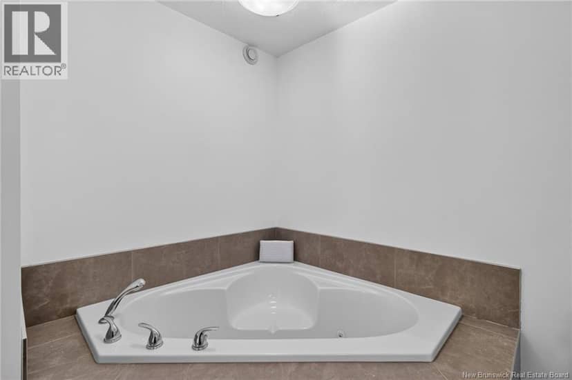 208 Coverdale Road Unit# 306 — photo 35 of 40