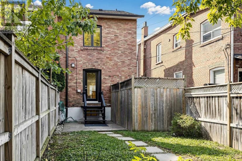 229 McRoberts Avenue — photo 26 of 30