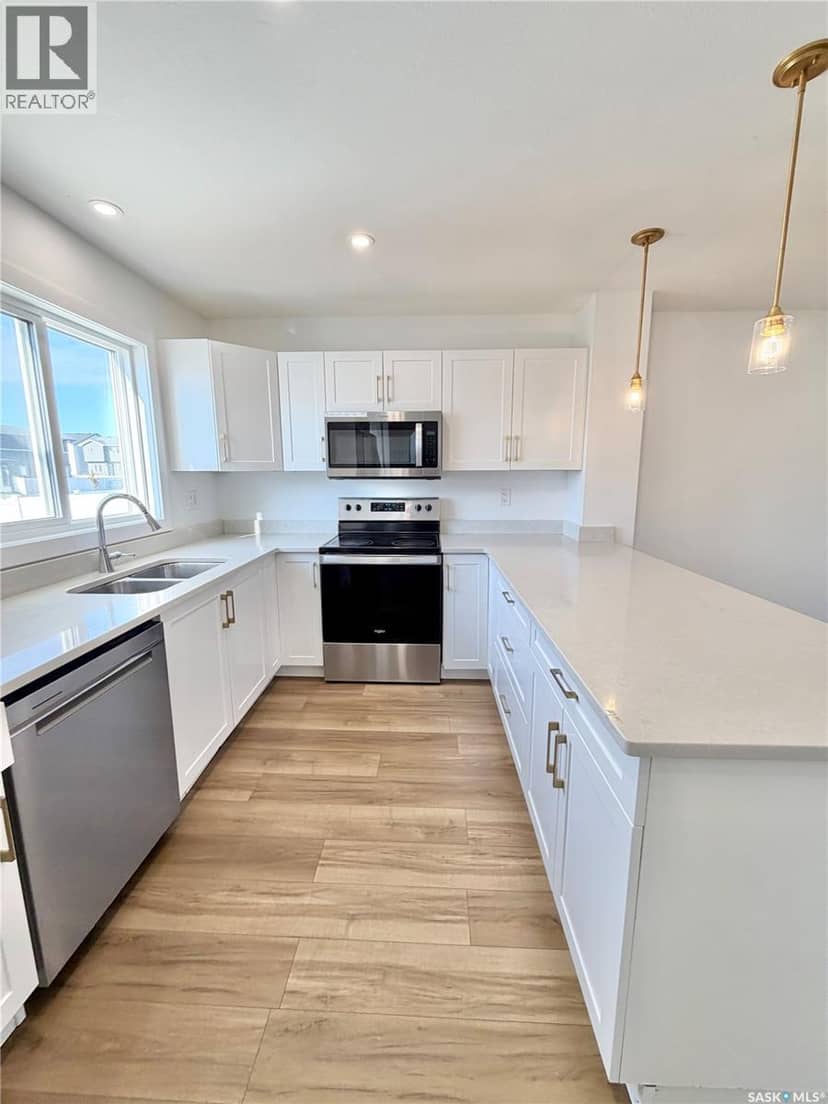 106 Westfield ROAD — photo 18 of 40