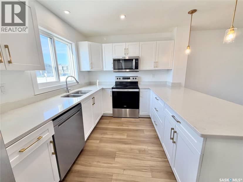 106 Westfield ROAD — photo 19 of 40