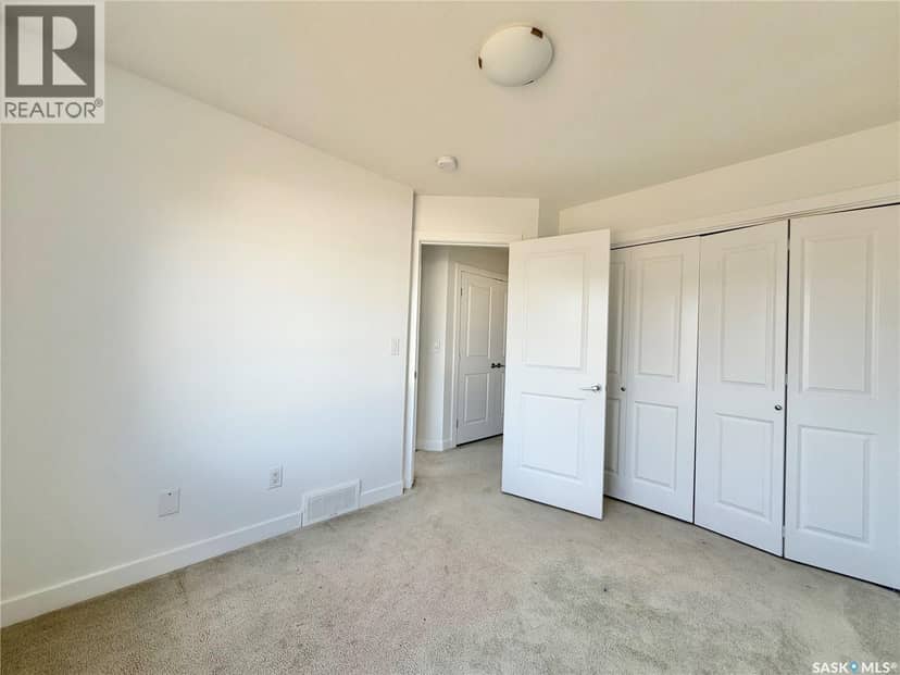 106 Westfield ROAD — photo 34 of 40