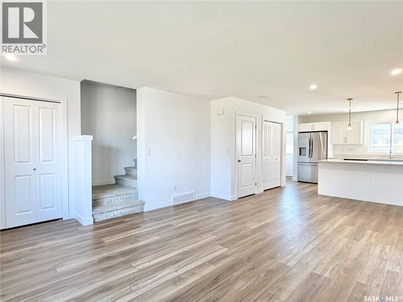 106 Westfield ROAD — photo 9 of 40