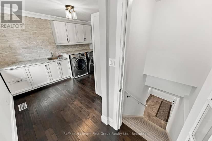 4800 Main Street — photo 31 of 40