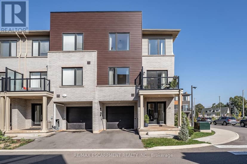 31 Dryden Lane, Hamilton, photo 2