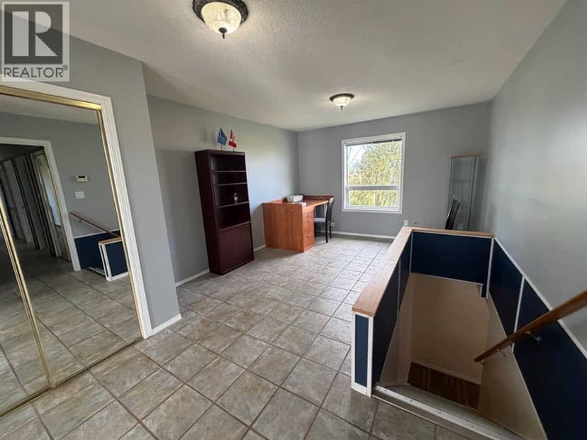 275001 Township Road 51 — photo 15 of 19