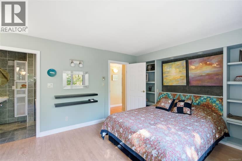 1061 Harlequin Rd, Qualicum Beach, photo 6