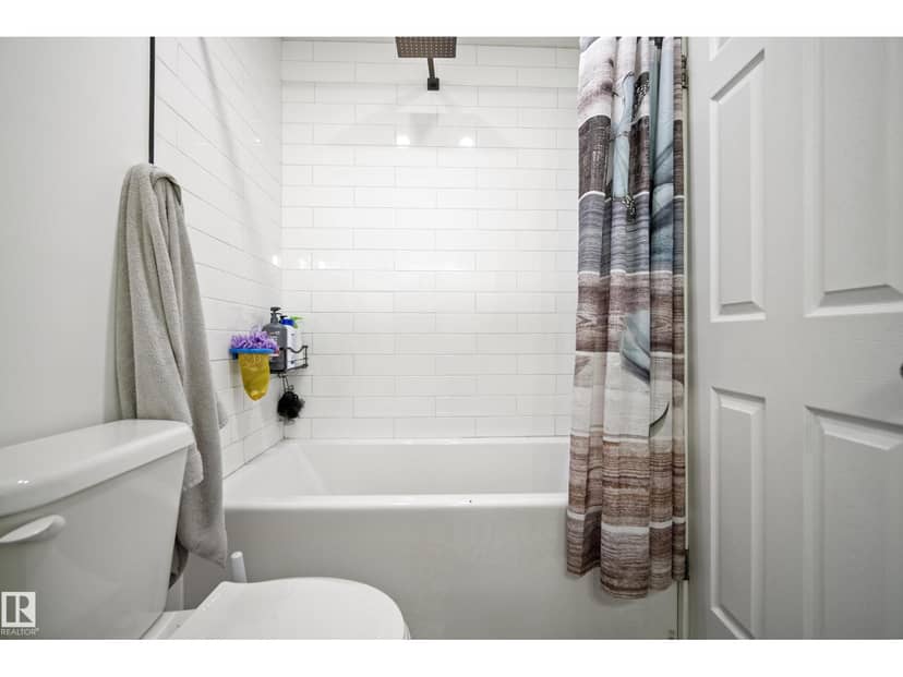 18024 73 AV NW — photo 14 of 40