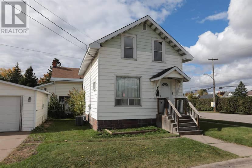455 Charles ST — photo 11 of 40