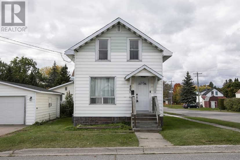 455 Charles ST — photo 8 of 40