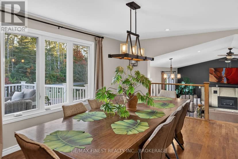 466 Mackenzie Road — photo 18 of 40