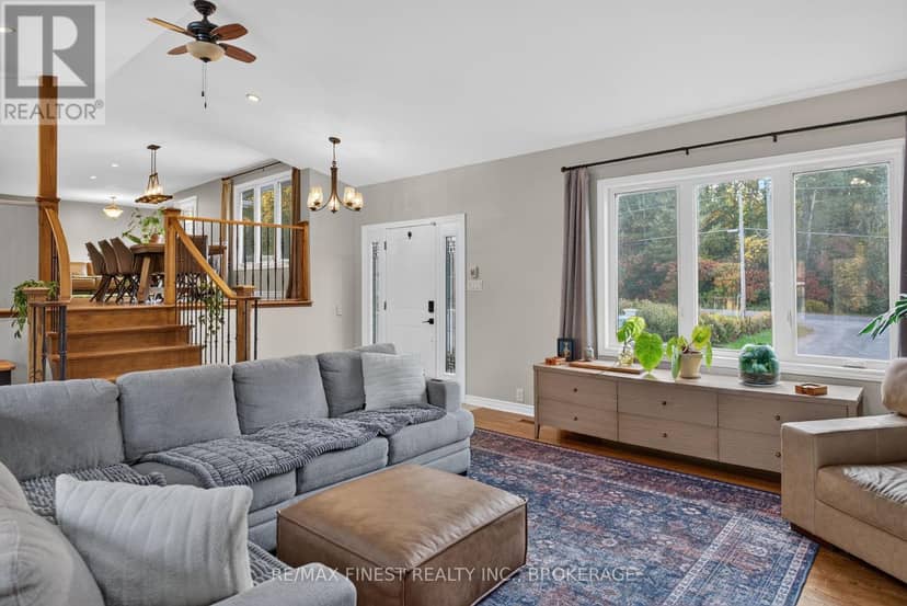 466 Mackenzie Road — photo 7 of 40
