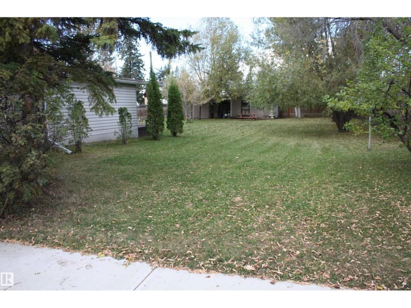 5012 49 Ave — photo 26 of 40