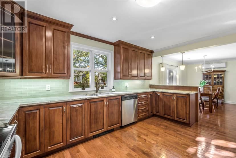 7 Osbourne Street — photo 14 of 40
