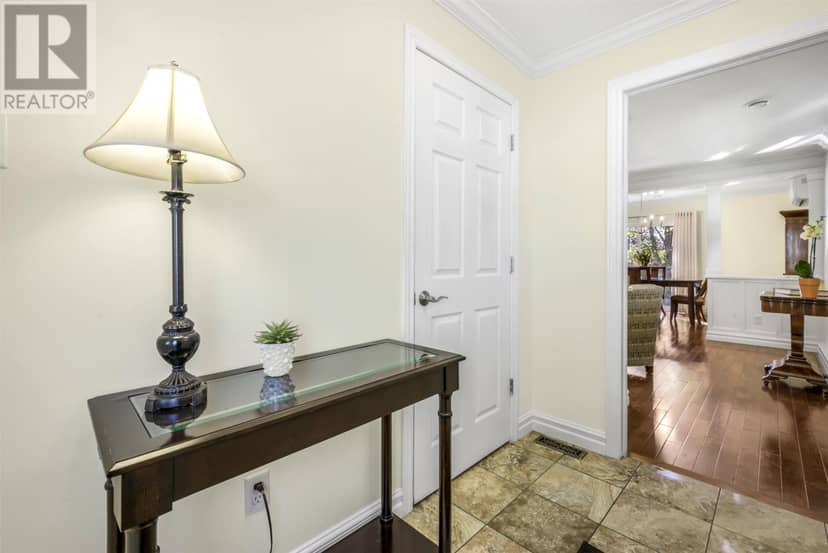 7 Osbourne Street, St. John's, photo 5