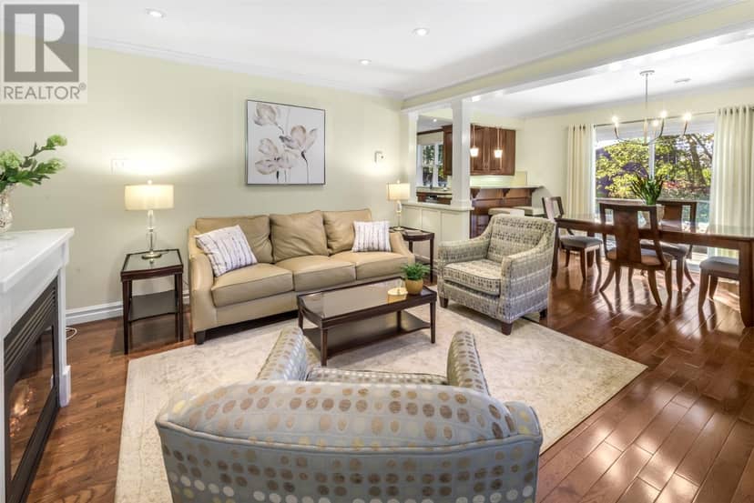 7 Osbourne Street — photo 9 of 40