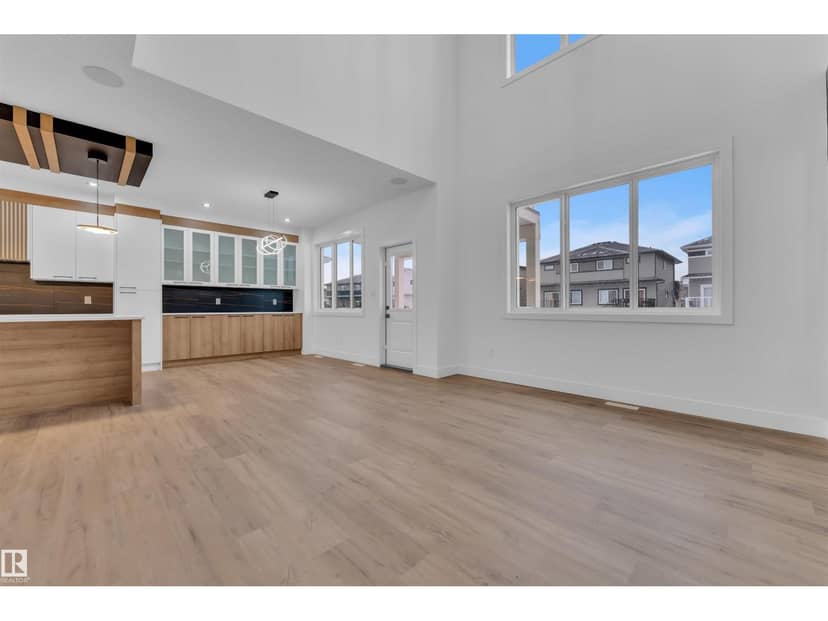 209 Basin Co — photo 14 of 40