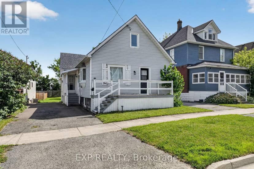 45 Phipps Street — photo 1 of 40