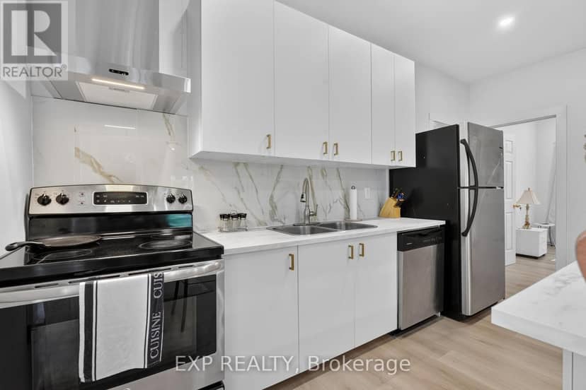 45 Phipps Street — photo 22 of 40