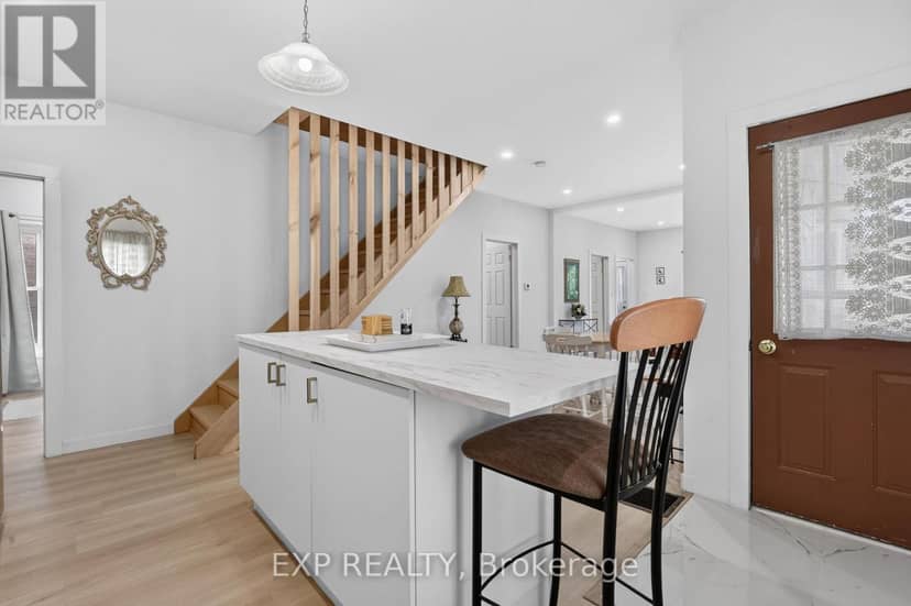 45 Phipps Street — photo 23 of 40
