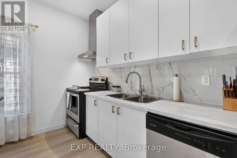 45 Phipps Street — photo 24 of 40