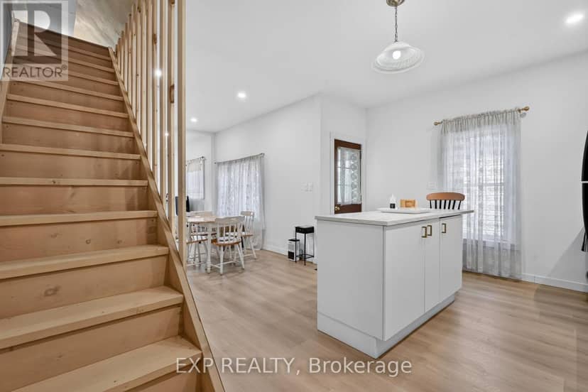 45 Phipps Street — photo 25 of 40