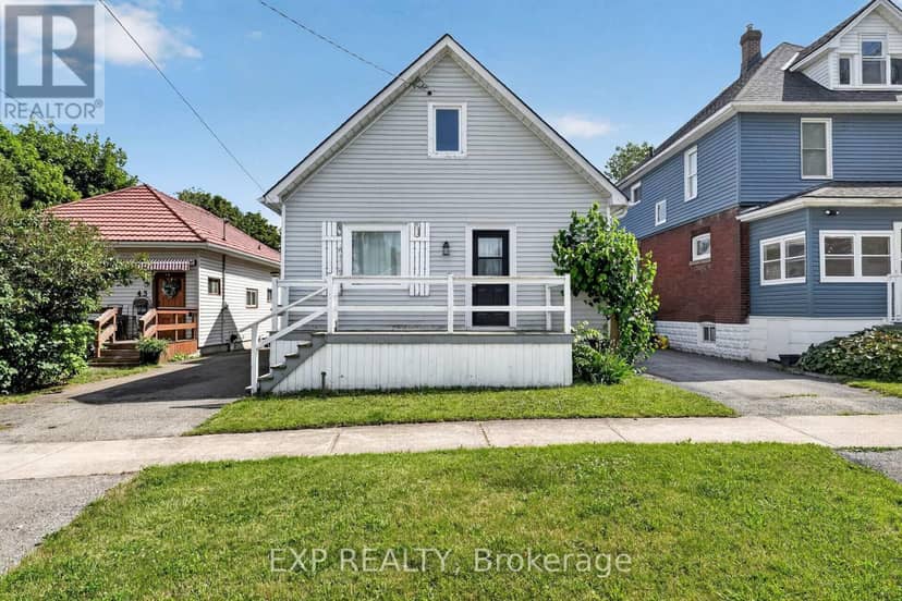 45 Phipps Street — photo 3 of 40