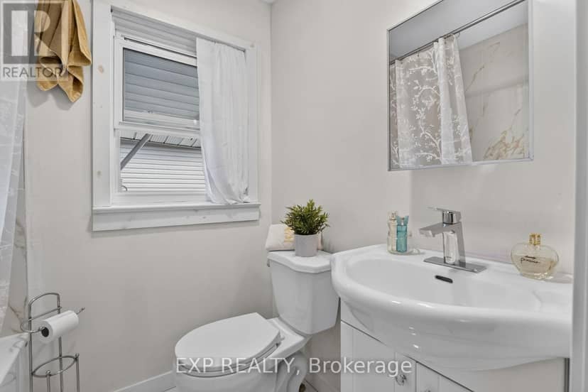 45 Phipps Street — photo 31 of 40