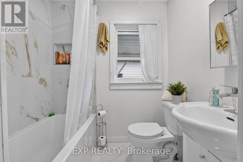 45 Phipps Street — photo 32 of 40