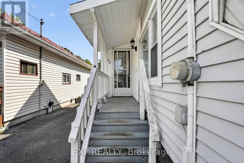 45 Phipps Street — photo 5 of 40
