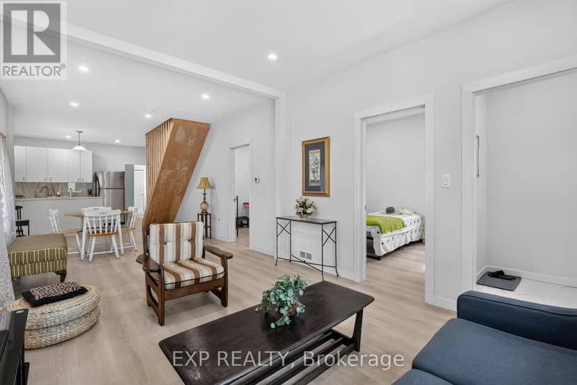 45 Phipps Street — photo 8 of 40